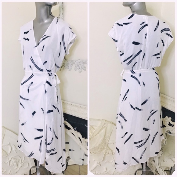 Joie Silk Wrap Dress NWOT - Picture 2 of 12